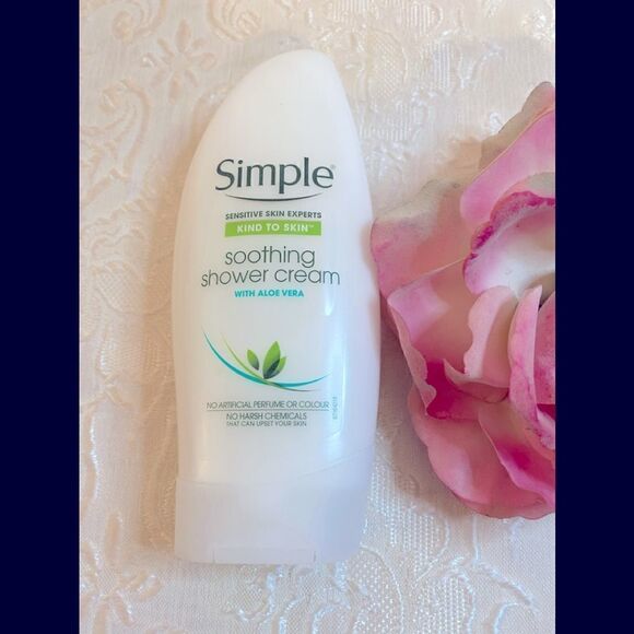 💥Simple Soothing Shower Cream with Aloe Vera - Picture 1 of 5